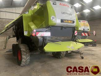 Moissonneuse batteuse Claas Lexion 670 TT