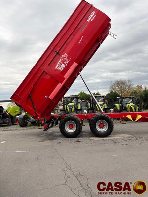 Benne agricole Kramp BigBody 750