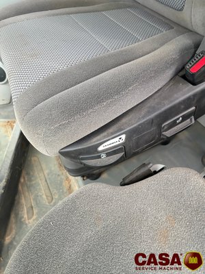 Tracteur agricole Claas Axion 830 Cmatic Cebis 