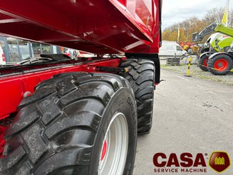 Benne agricole Kramp BigBody 750