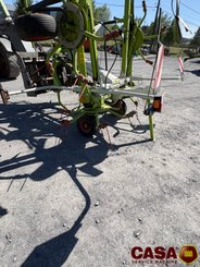 Faneuse Claas Volto 700 