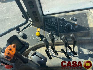 Tracteur agricole New Holland TM 190