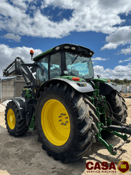 Tracteur agricole John Deere 6R155 avec chargeur 