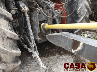 Tracteur agricole Claas Arion 630 cis 