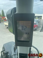 Tracteur agricole Claas Arion 610 cis 