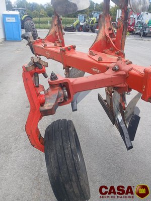 Charrue Kuhn Multi Master 121 