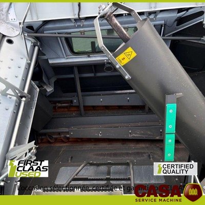 Moissonneuse batteuse Claas Trion 750