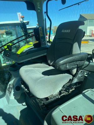 Tracteur agricole Claas Axion 810 T4F 