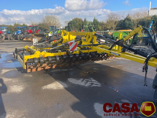 Combiné de préparation de sol BEDNAR SWIFTER SO 5000 PROFI 