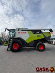 Moissonneuse batteuse Claas Trion 640