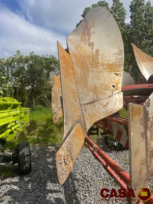 Charrue Gregoire Besson SPW 9