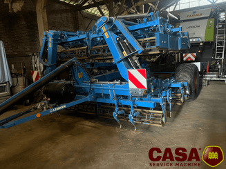 Combiné de préparation de sol Lemken kompactor
