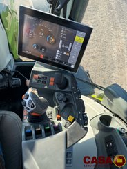 Tracteur agricole Claas Axion 800 Hexashift