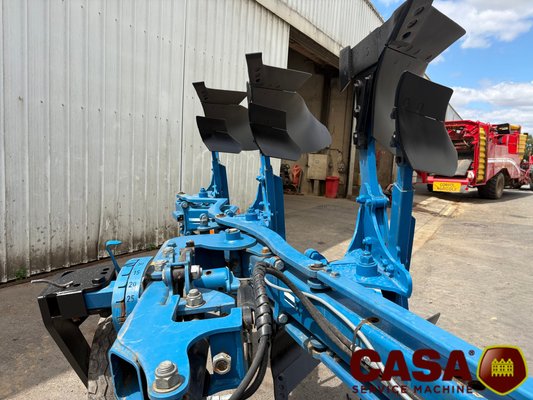 Charrue Bonnel ZV 155