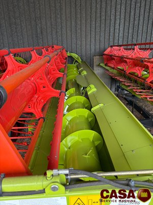 Moissonneuse batteuse Claas Trion 750