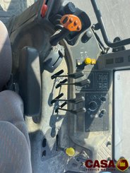 Tracteur agricole New Holland TM 190
