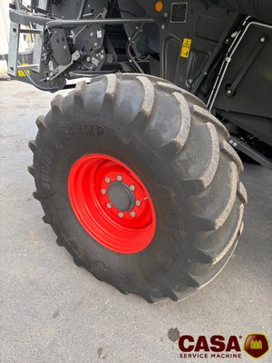 Moissonneuse batteuse Claas Trion 750