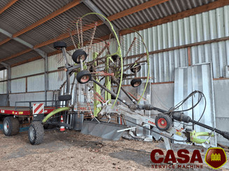 Andaineur Claas liner 2700