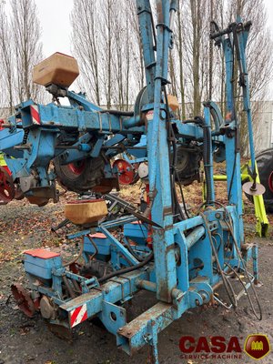 Semoir monograine Monosem PNU 8 rgs 