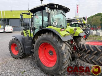 Tracteur agricole Claas Arion 640 Cebis