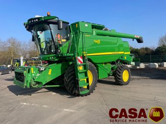 Moissonneuse batteuse John Deere T 660 Hil Master 