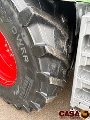 Tracteur agricole Fendt 826 profi +