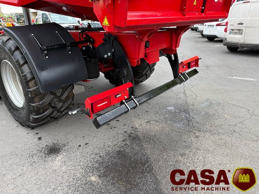 Benne agricole Kramp BigBody 750