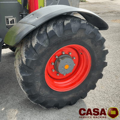 Chariot télescopique agricole Claas scorpion 746 varipower 