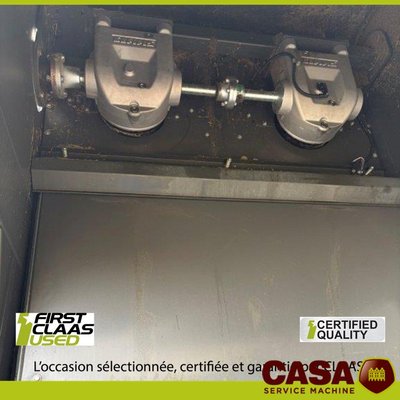 Moissonneuse batteuse Claas Trion 750