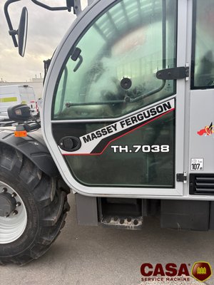 Chariot télescopique agricole MF TH 7038 