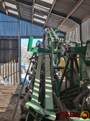 Pulvérisateur traîné John Deere R 962 i