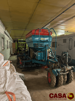 Semoir pour semis simplifié Sky maxi drill