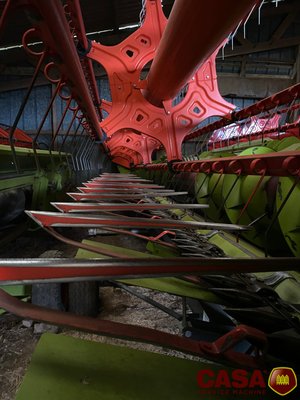 Moissonneuse batteuse Claas Trion 640