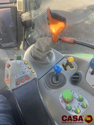 Tracteur agricole Deutz-Fahr Agrotron 6120.4