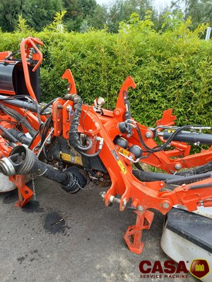 Faucheuse conditionneuse Kuhn FC 9330 GDRA + FC3125 DF
