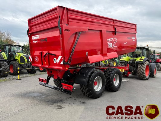 Benne agricole Kramp BigBody 750