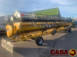 Moissonneuse batteuse New Holland CR 9.90 Révélation 