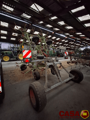 Faneur Claas Volto 1300 T 