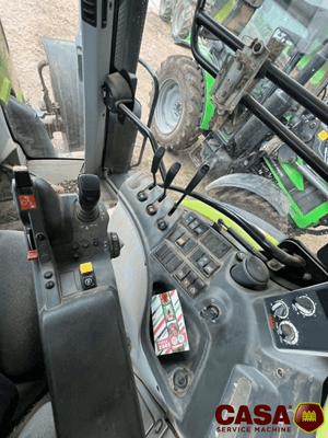Tracteur agricole Claas Arion 610 CIS 