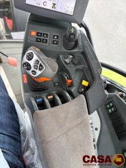 Tracteur agricole Claas Arion 640 Cebis
