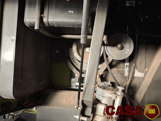 Moissonneuse batteuse Claas Avero 240 