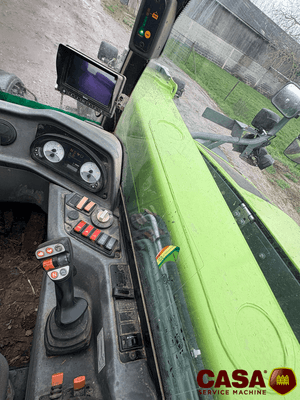 Chariot télescopique agricole Claas scorpion 6035