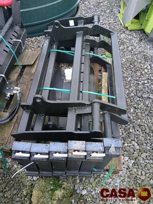 Fourches et pinces pour balles - TR 1650