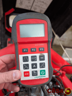 Faucheuse Pöttinger groupe de fauche