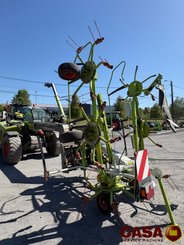 Faneuse Claas Volto 700 
