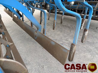 Combiné de préparation de sol Lemken kompactor