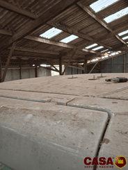 Moissonneuse batteuse Claas Avero 240 