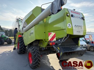 Moissonneuse batteuse Claas Avero 240 