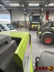 Tracteur agricole Claas Axion 820 cmatic 