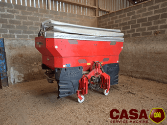 Distributeur d'engrais Kuhn AXIS 40.2 
